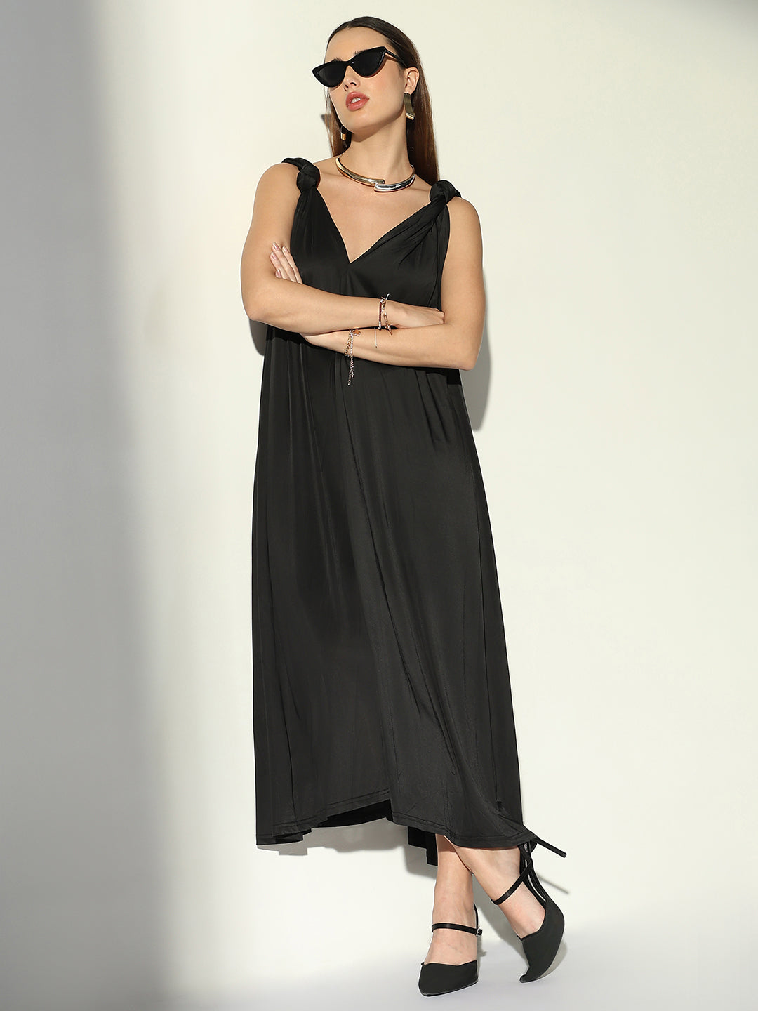 Black Knot Strap V-Neck A-Line Midi Dress