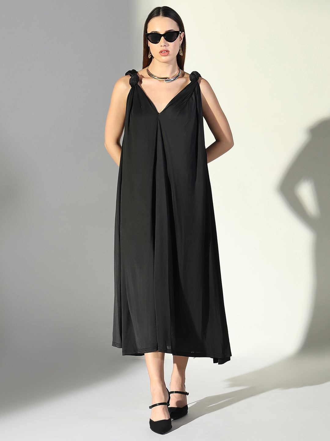 Black Knot Strap V-Neck A-Line Midi Dress