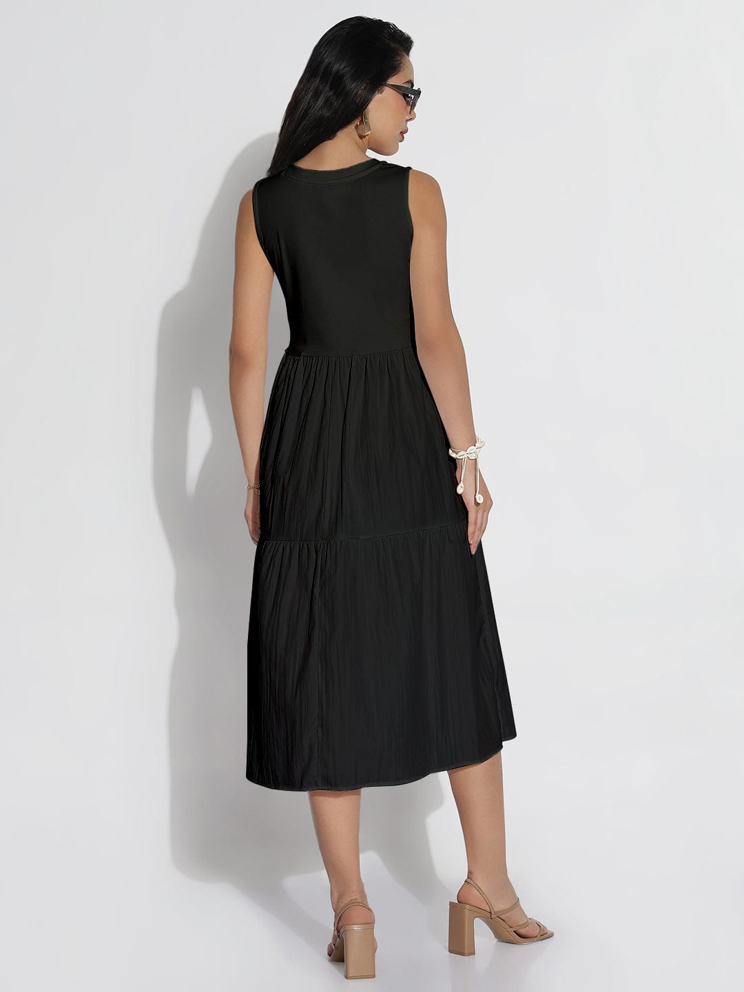 Black Sleeveless Flared Midi Dress