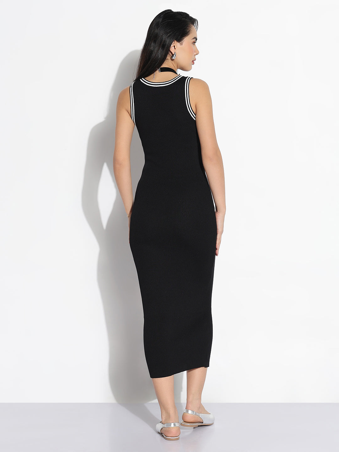 Black Solid Bodycon Dress