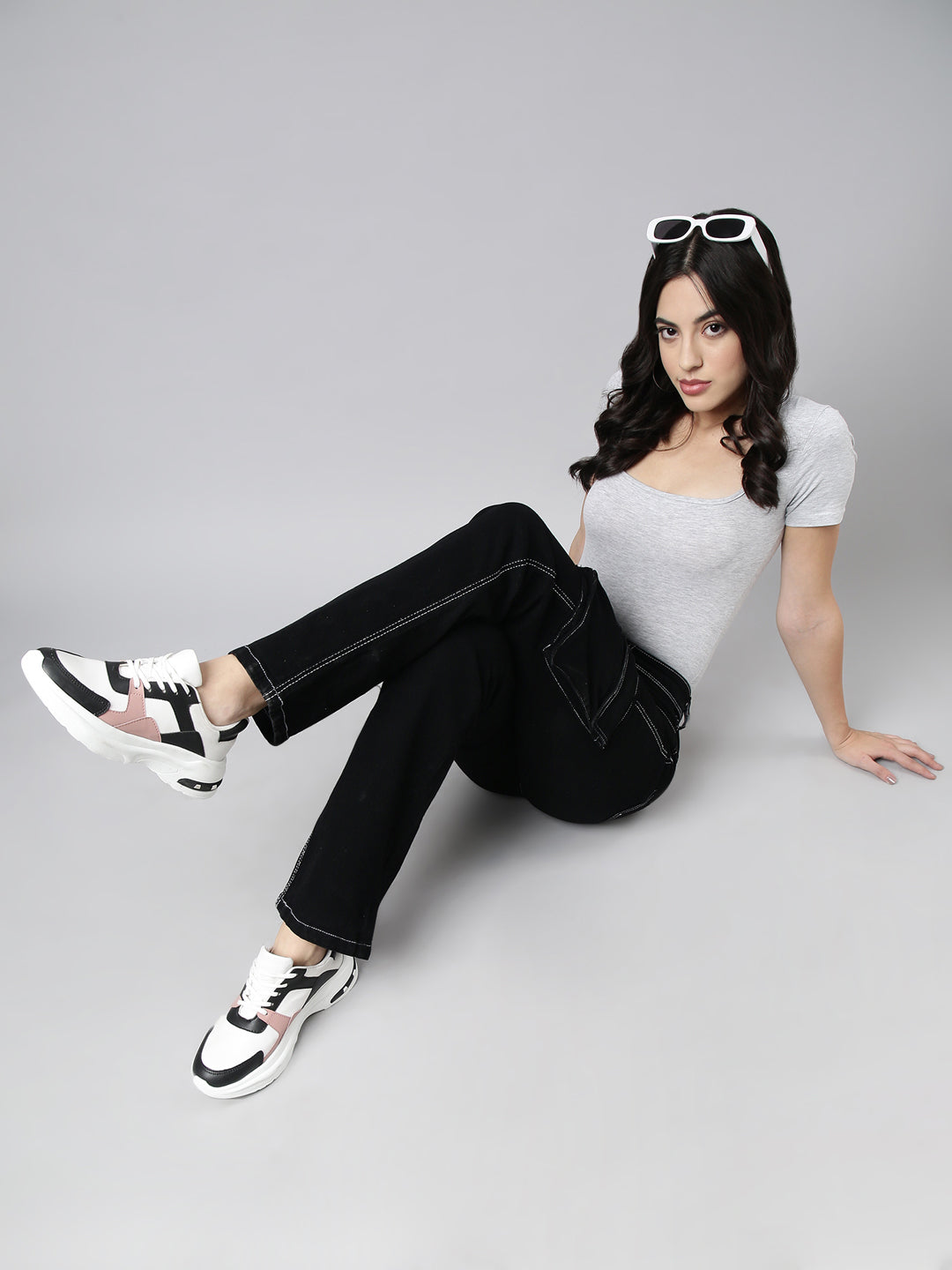 Black Straight Fit Stretchable Cargo Jeans